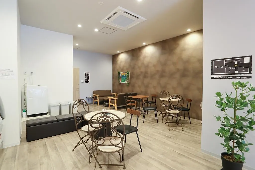 Sun Village Momodani Osaka Guest house